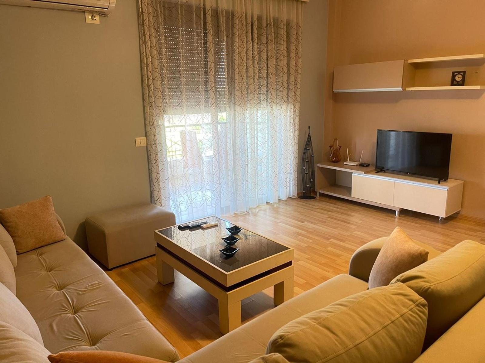 Apartamento Xhemi's *