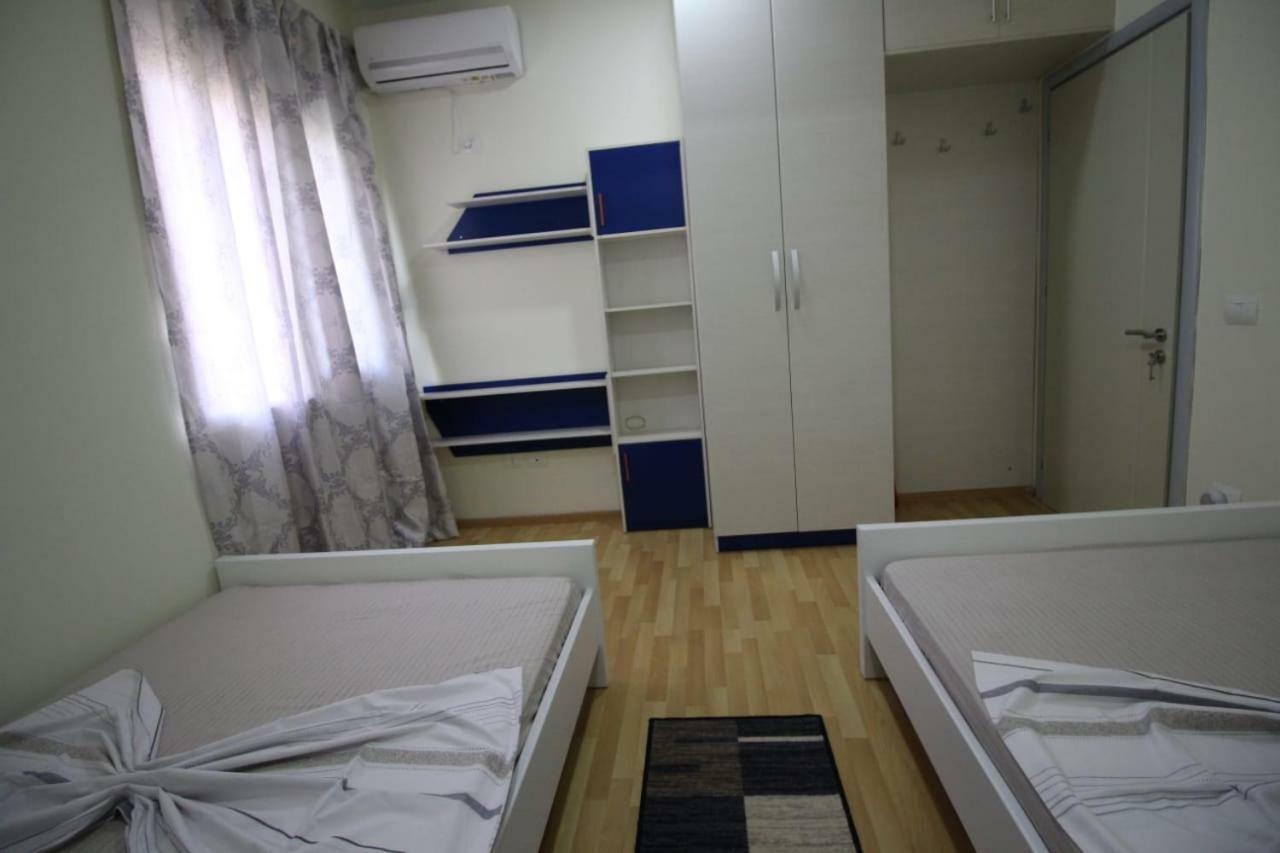 Xhemi's Apartament *